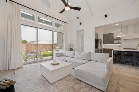 4753 Brockwell Drive Carrollton TX 75010