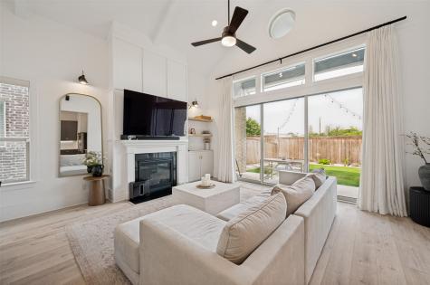 4753 Brockwell Drive Carrollton TX 75010