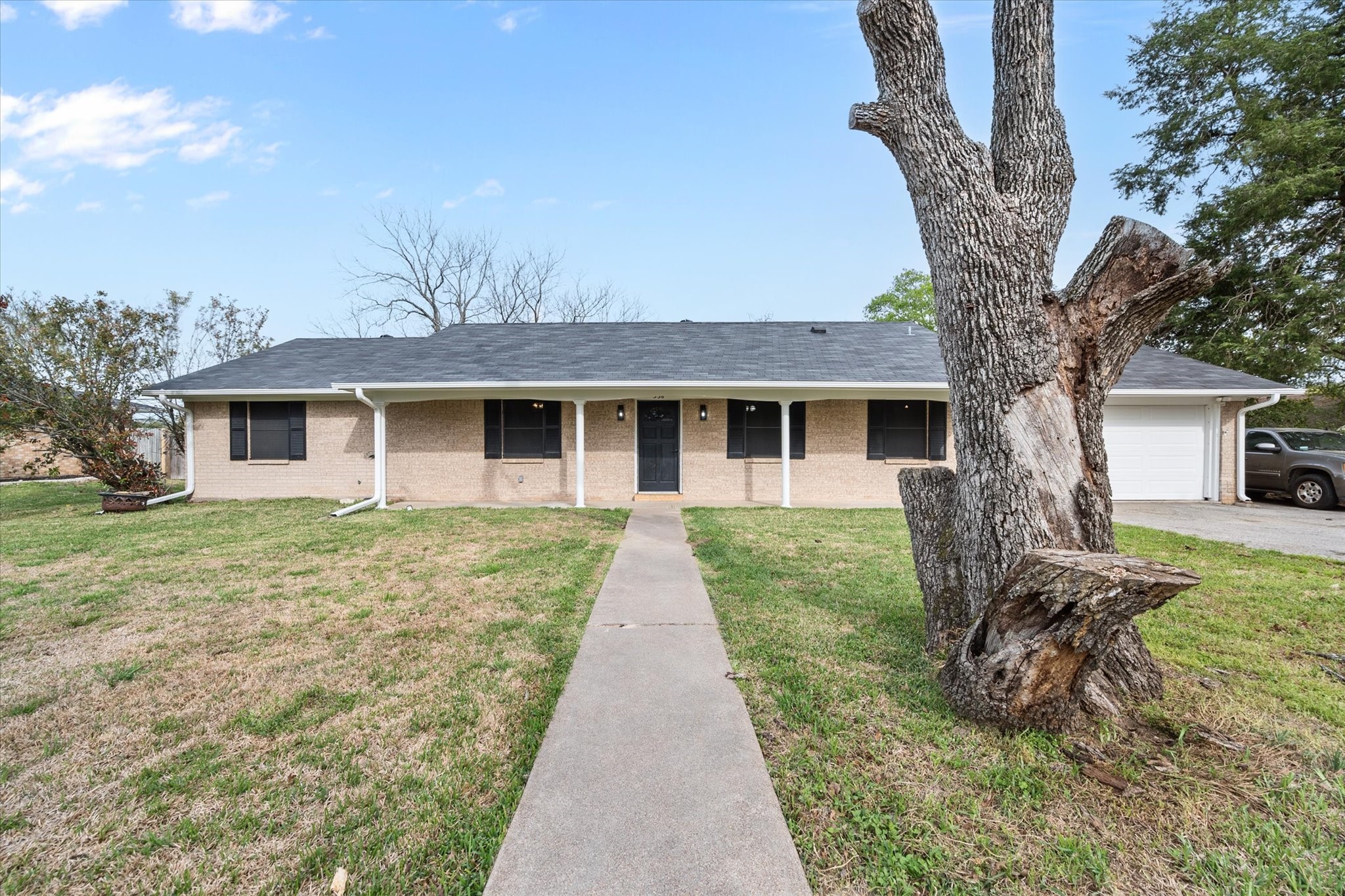 536 Robindale Lane Fairfield TX 75840