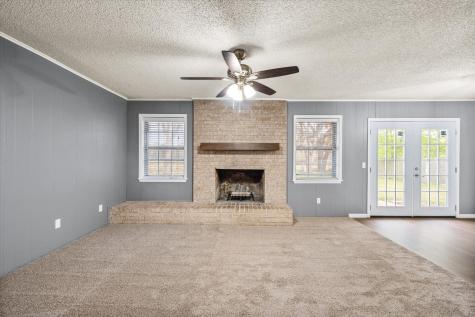 536 Robindale Lane Fairfield TX 75840