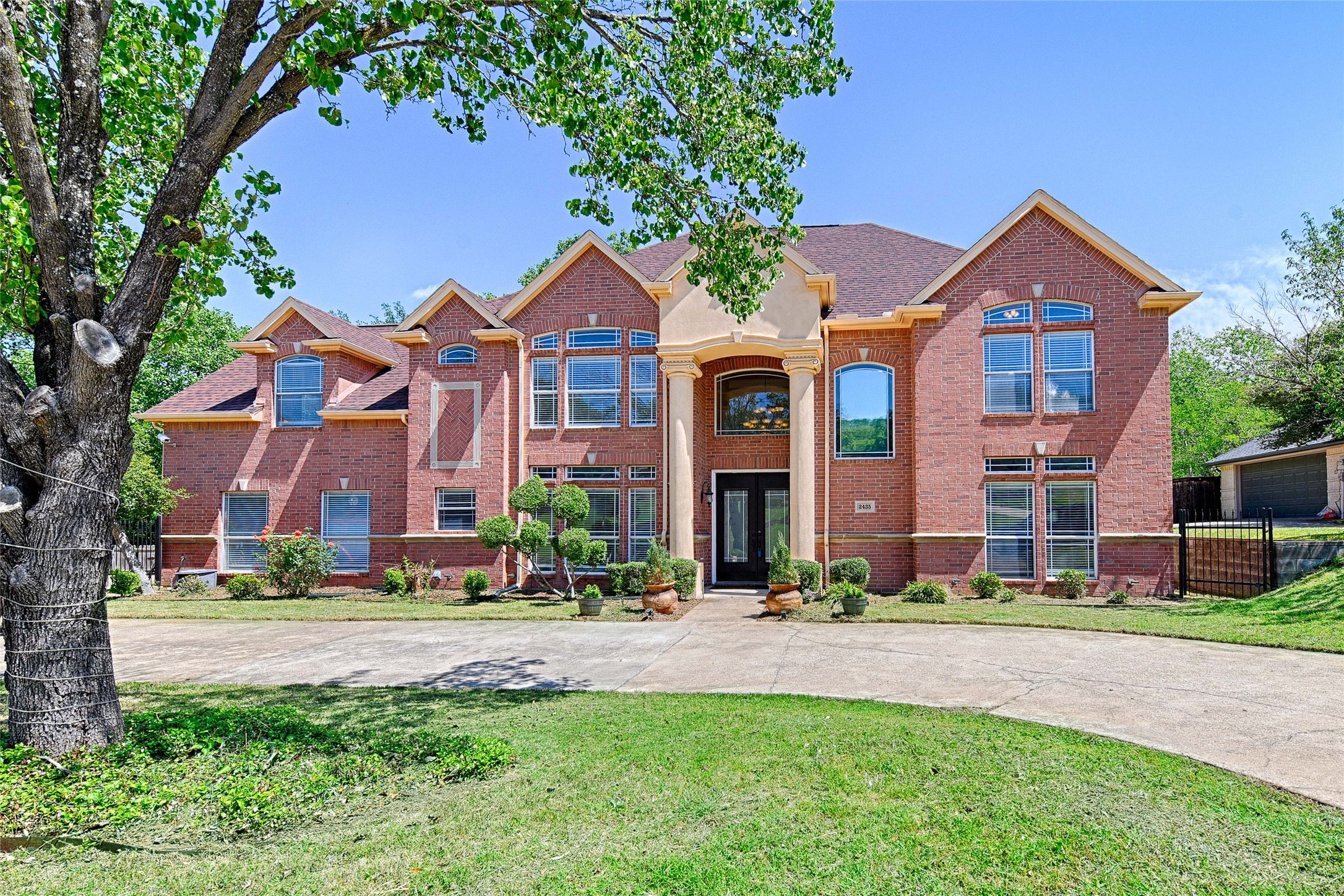 2435 Valley View Drive Cedar Hill TX 75104