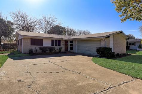 2438 Ridgewood Street Irving TX 75062