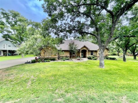 9008 Monticello Drive Granbury TX 76049