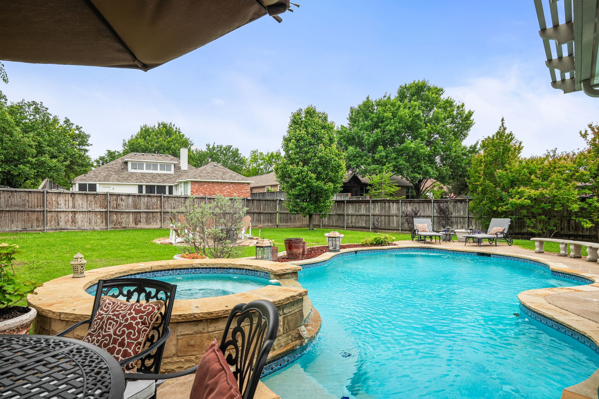 2735 Creek Crossing Drive Mckinney TX 75072