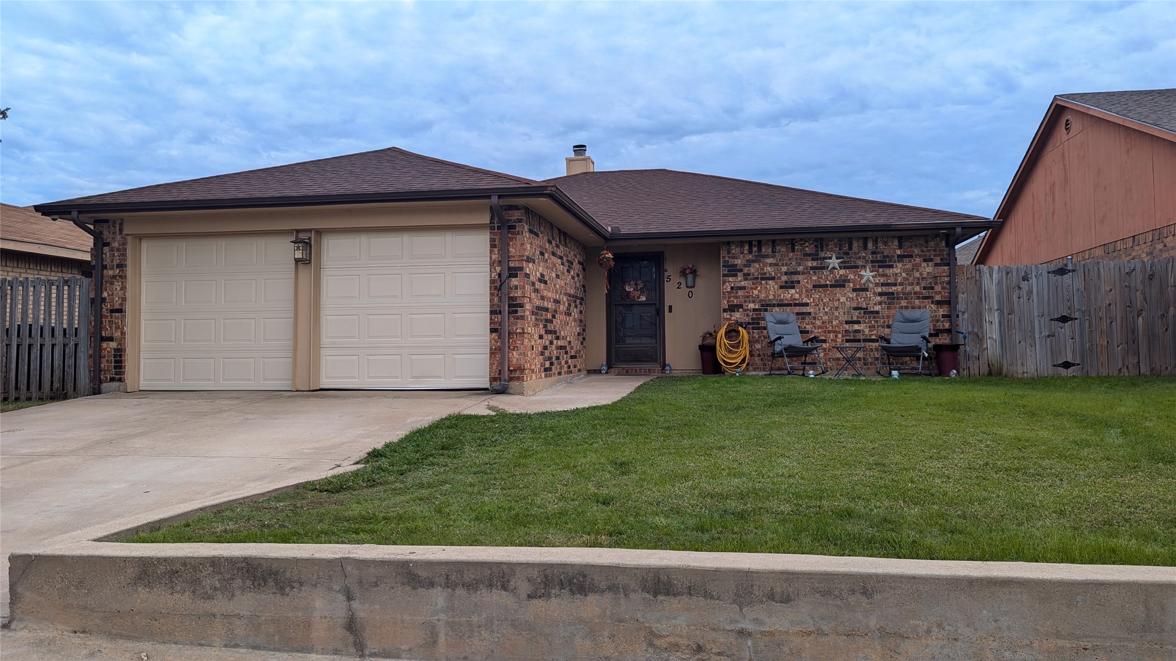 520 Valley Mills Drive Arlington TX 76018