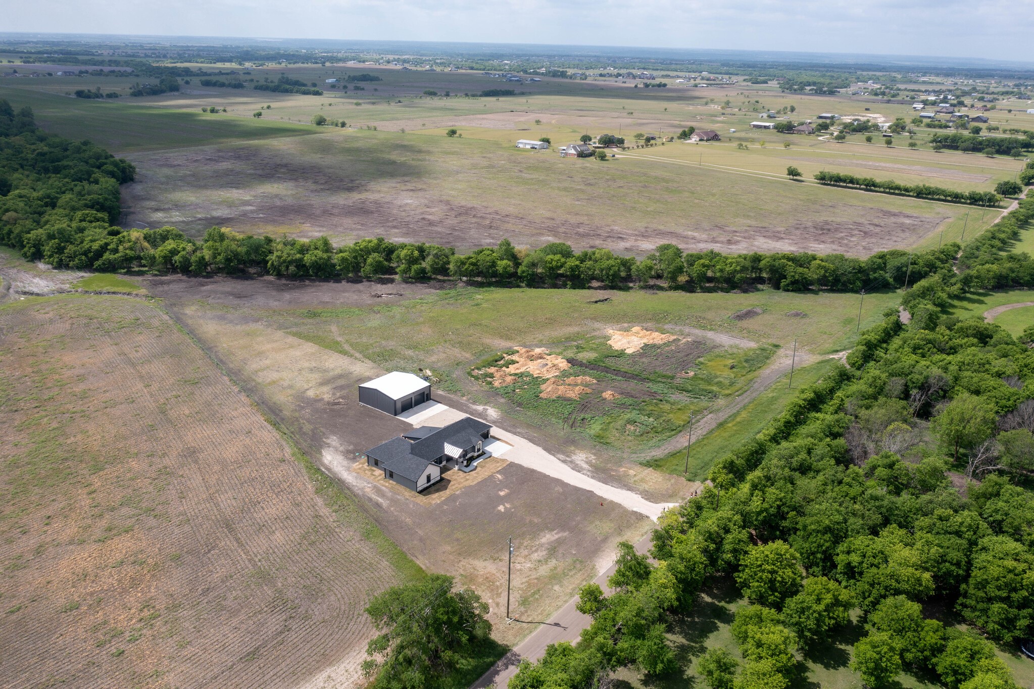 901 Old Maypearl Road Waxahachie TX 75167