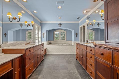 425 Crestwood Drive Fort Worth TX 76107