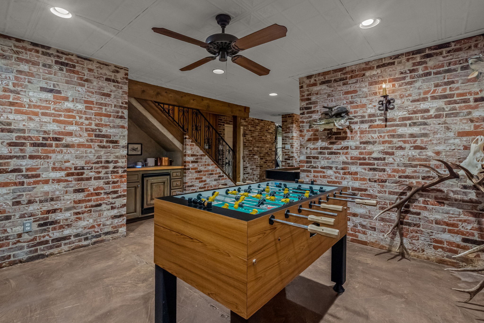 425 Crestwood Drive Fort Worth TX 76107