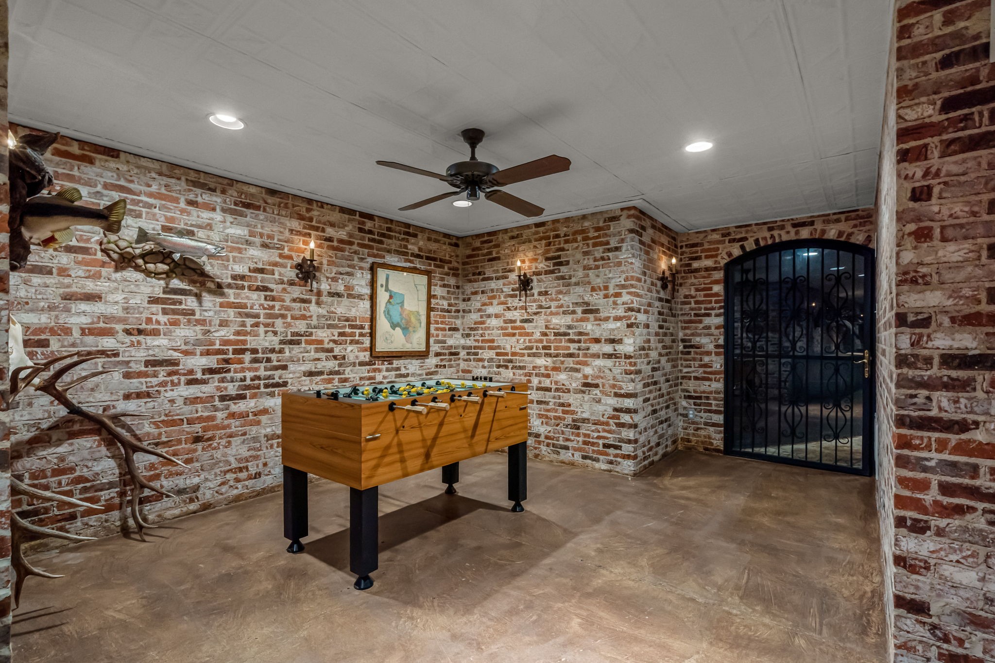 425 Crestwood Drive Fort Worth TX 76107