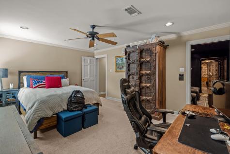 425 Crestwood Drive Fort Worth TX 76107
