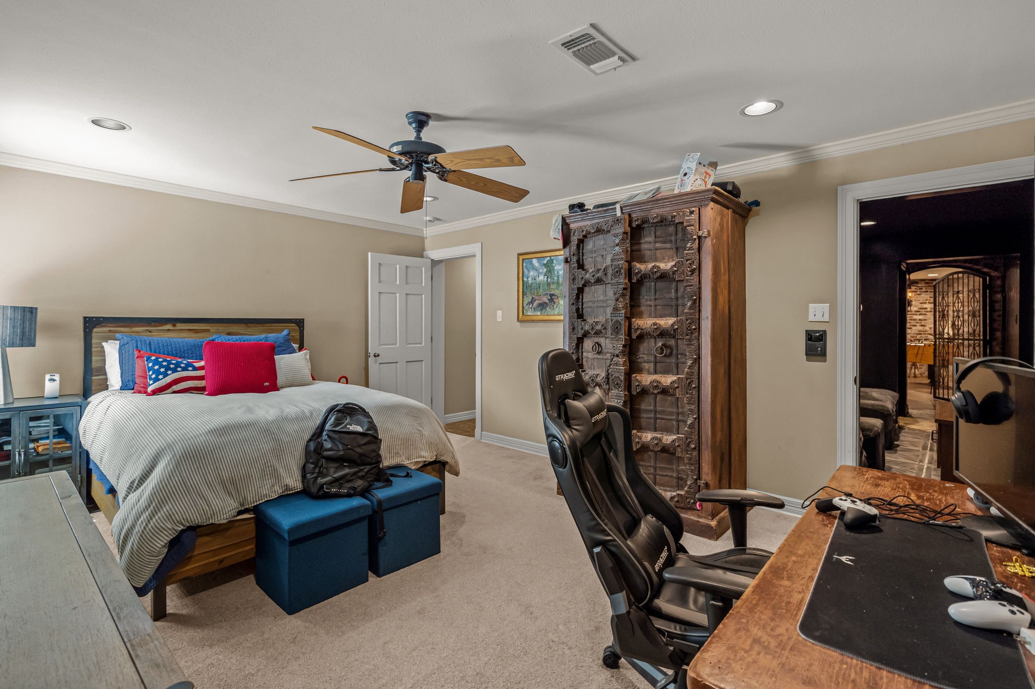 425 Crestwood Drive Fort Worth TX 76107