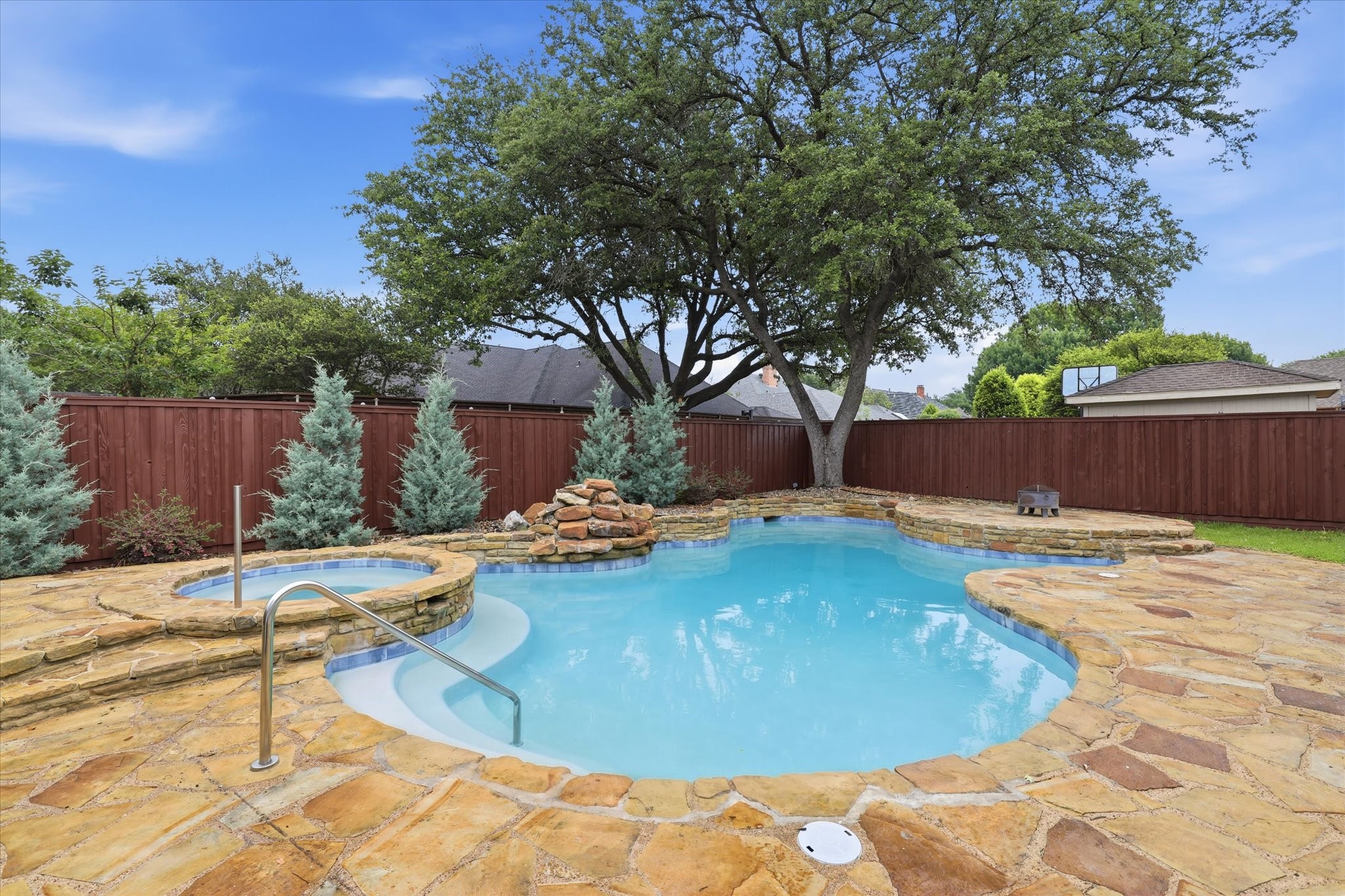 7123 Debbe Drive Dallas TX 75252