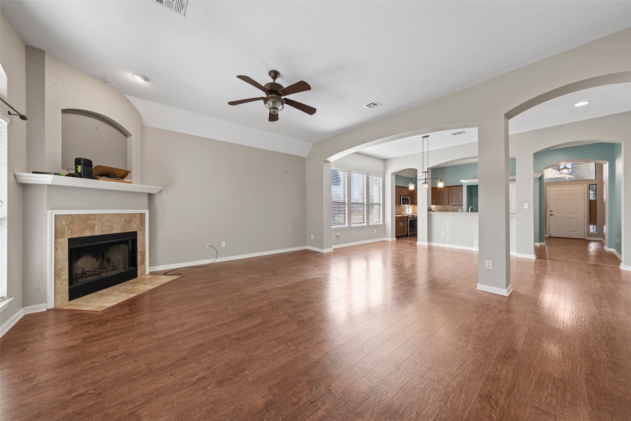 10445 Condor Loop Waco TX 76708