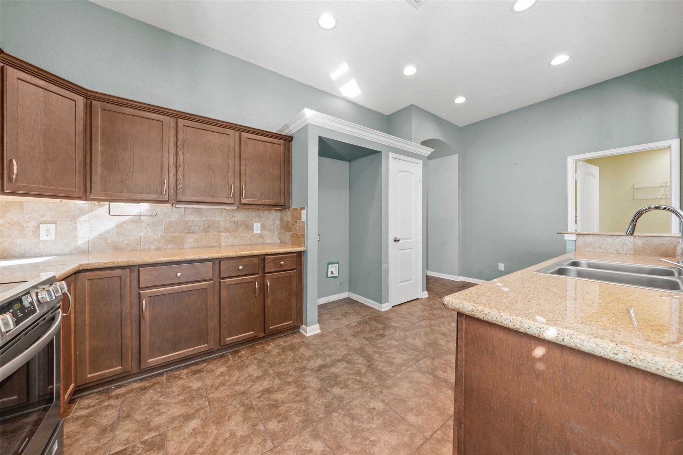 10445 Condor Loop Waco TX 76708