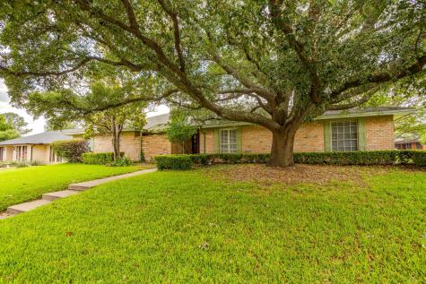 6800 Kingswood Drive Fort Worth TX 76133