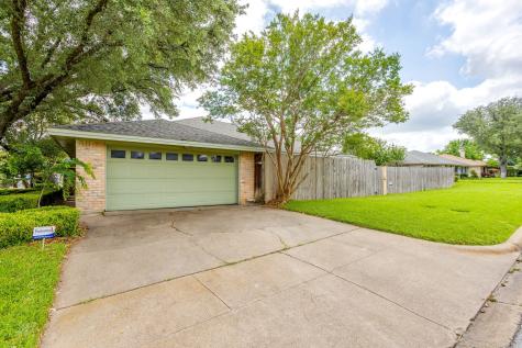 6800 Kingswood Drive Fort Worth TX 76133
