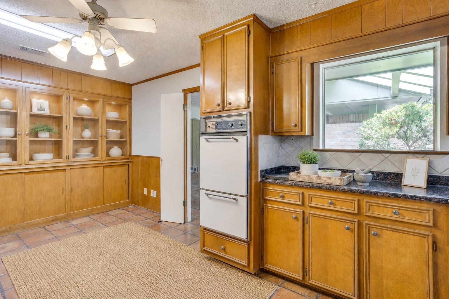 6800 Kingswood Drive Fort Worth TX 76133