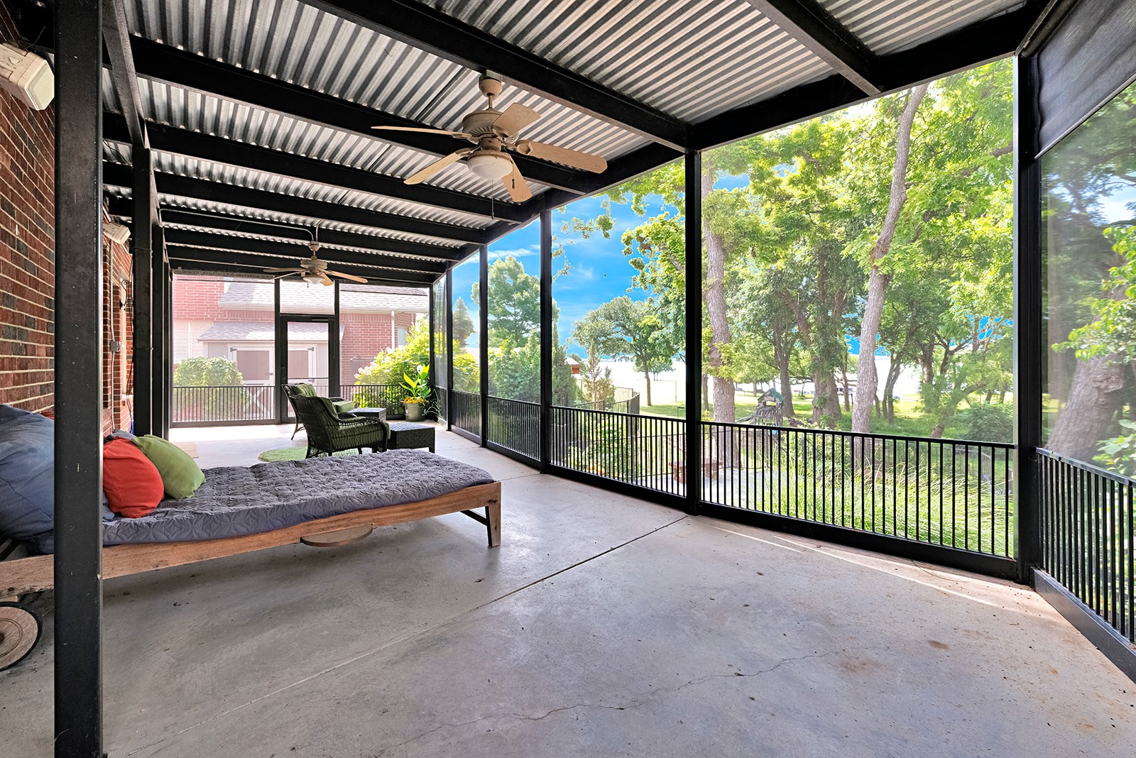 8810 Edgelake Trail Rowlett TX 75088