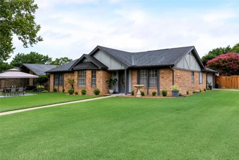 1027 Westminster Lane Mansfield TX 76063