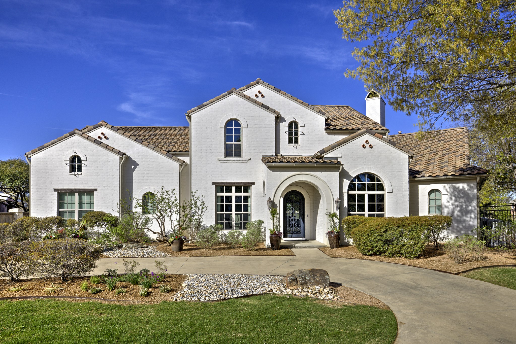 6932 Hazeltine Drive Fort Worth TX 76132