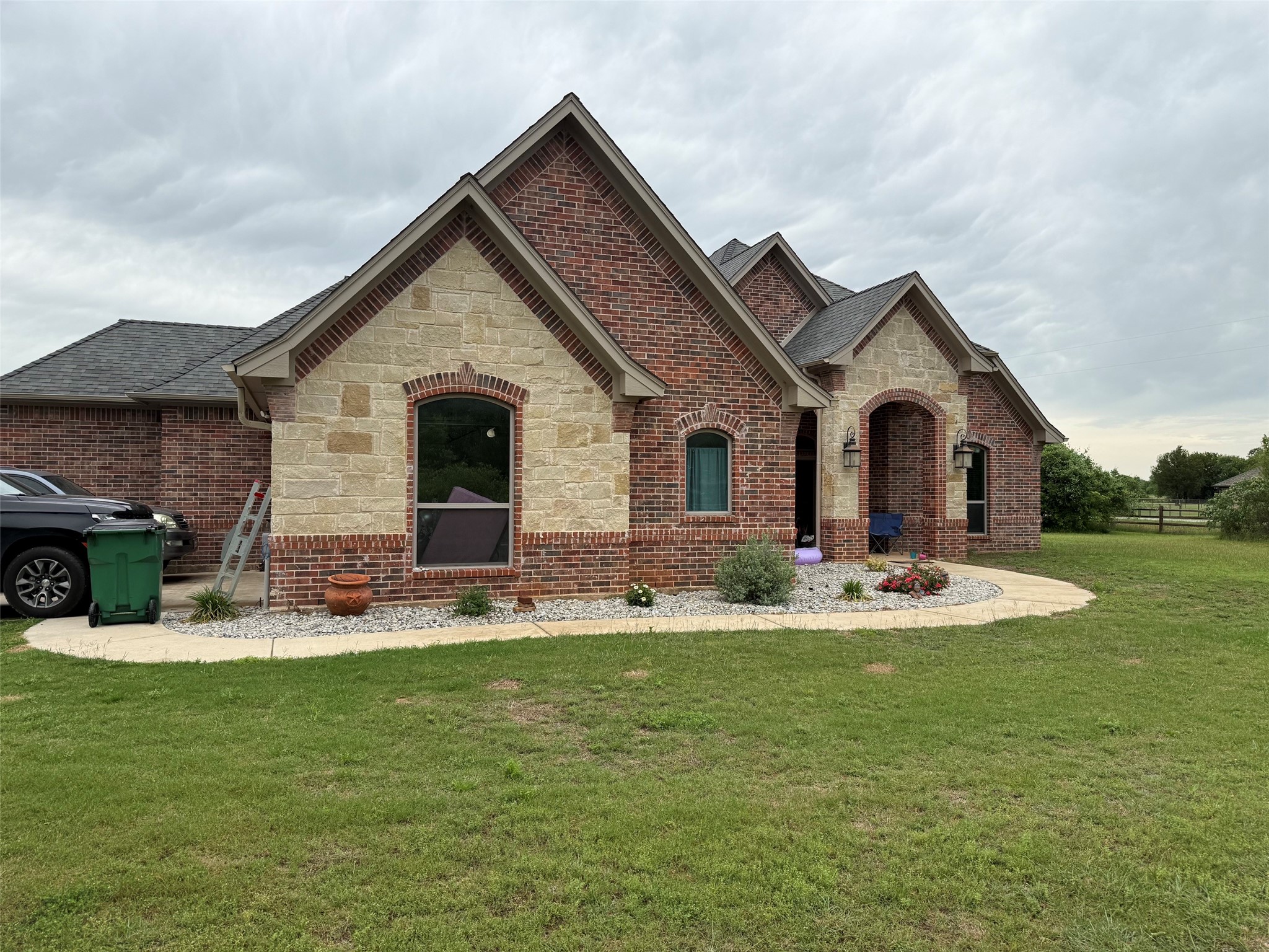 522 County Road 3386 Paradise TX 76073