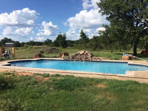 522 County Road 3386 Paradise TX 76073