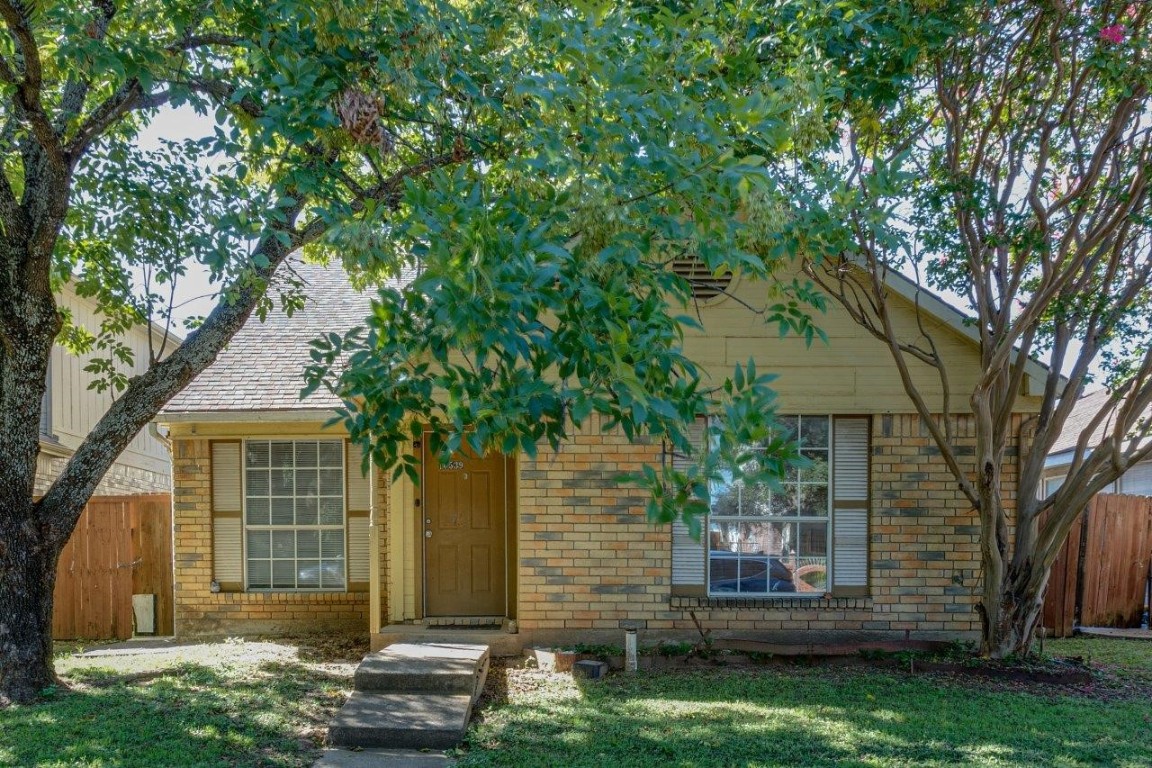 10539 Blackjack Oaks Drive Dallas TX 75227