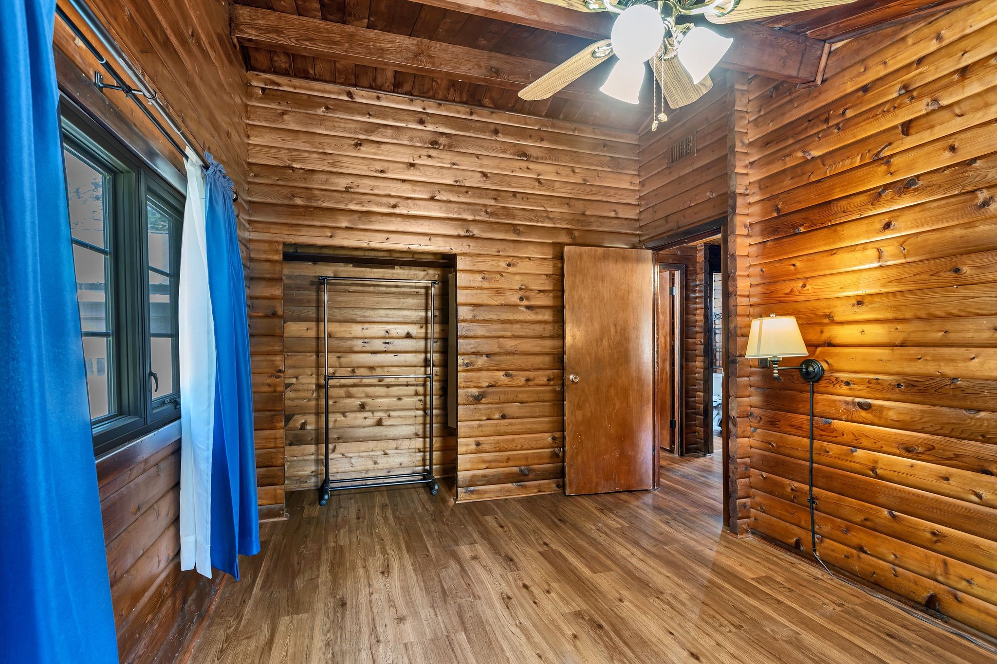 733 Cedarcrest Drive Tool TX 75143