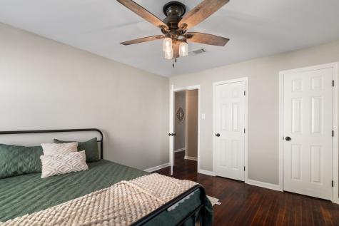 1104 Redbud Street Denison TX 75020