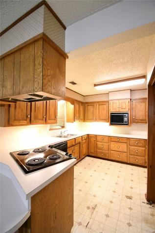 1314 W Water Street Weatherford TX 76086