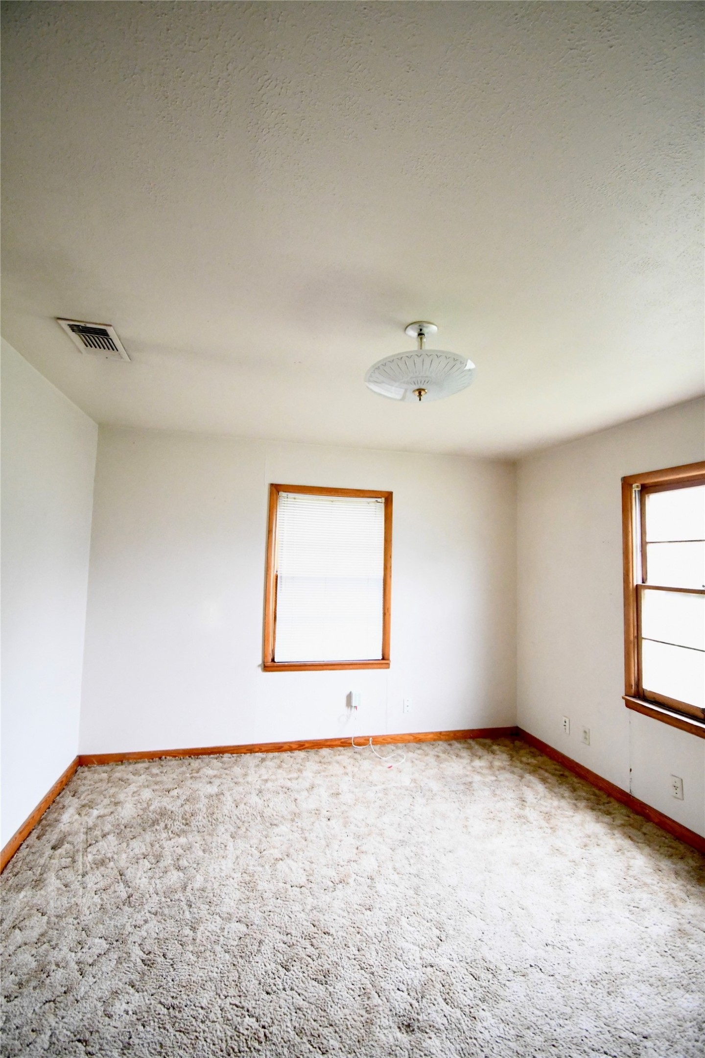 1314 W Water Street Weatherford TX 76086