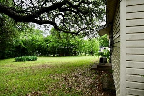 1314 W Water Street Weatherford TX 76086