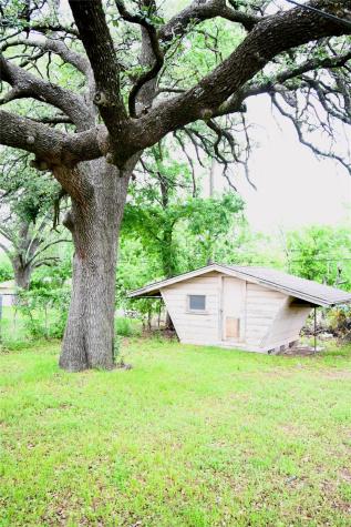 1314 W Water Street Weatherford TX 76086