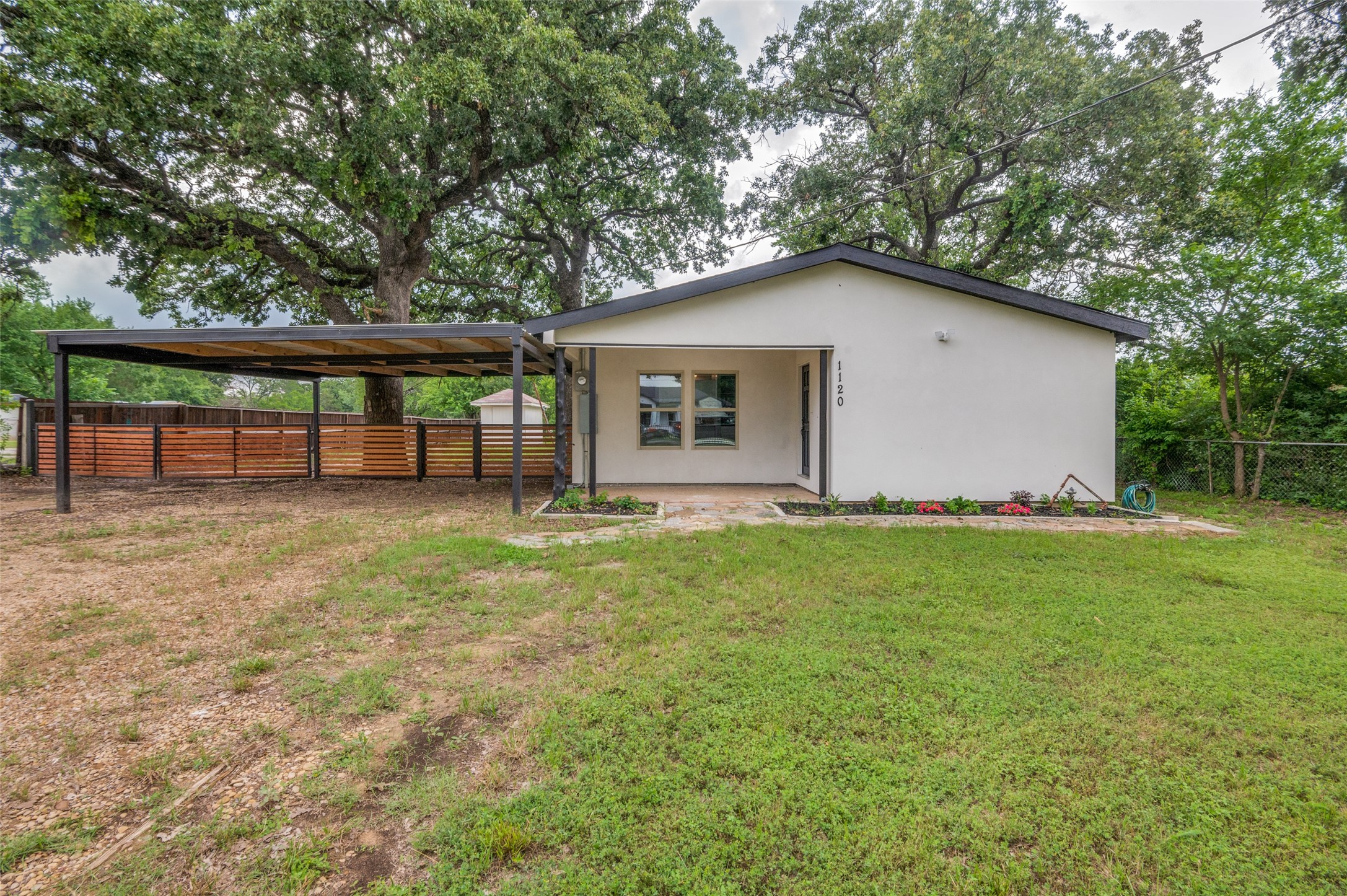 1120 Dowdy Ferry Road Dallas TX 75217