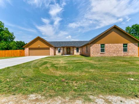 301 N Elm Street Tolar TX 76476