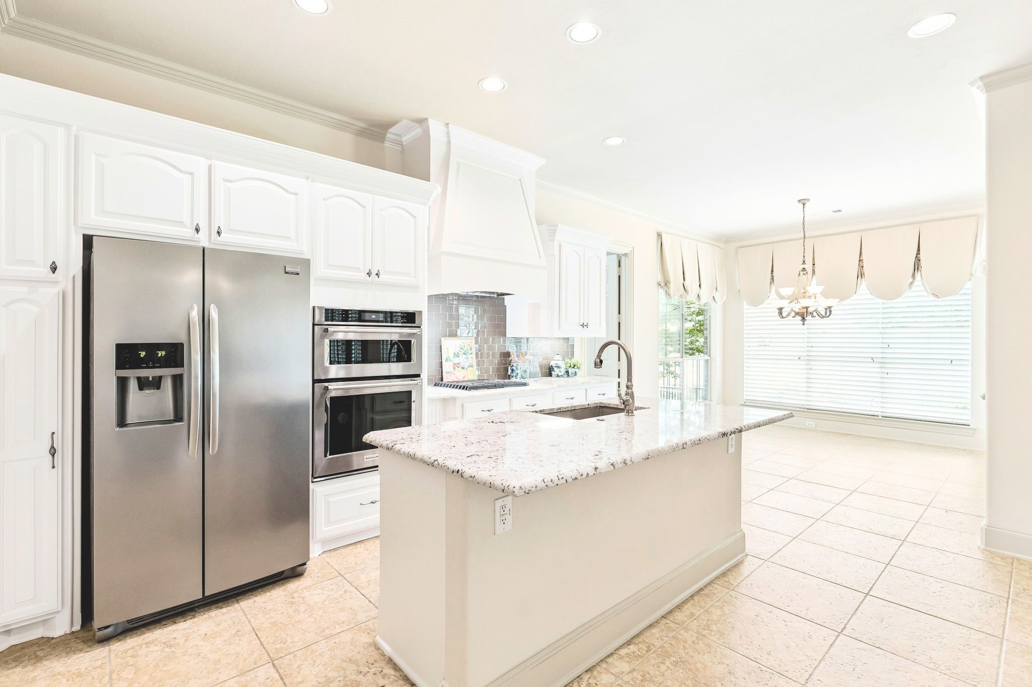 2612 Ranchview Drive Richardson TX 75082