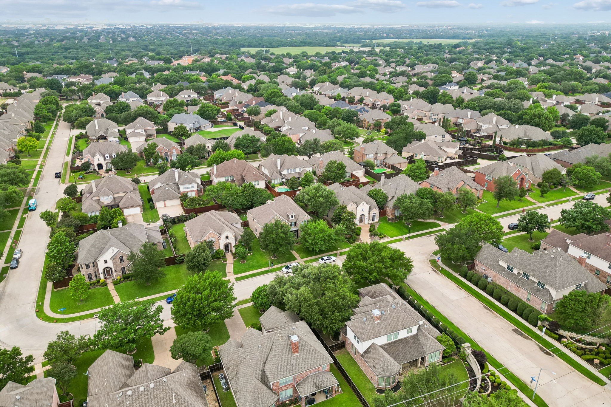 2612 Ranchview Drive Richardson TX 75082