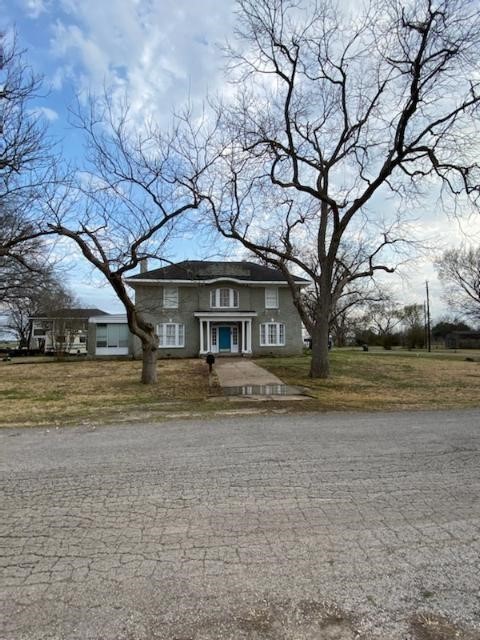 300 SE 5th Street Kerens TX 75144