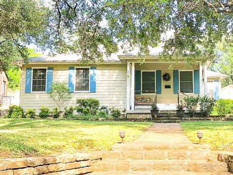 1316 Bluebonnet Drive Fort Worth TX 76111