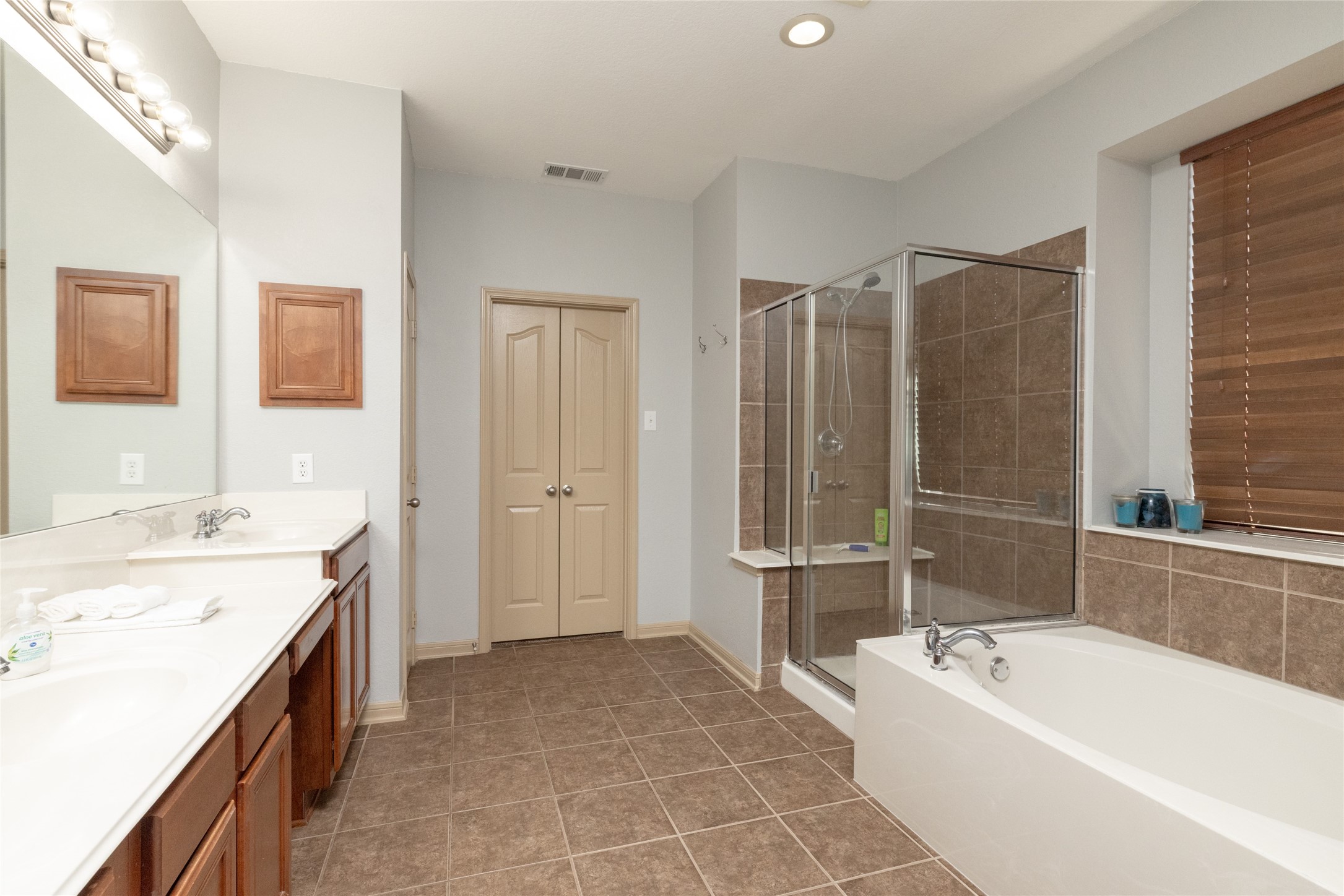 9605 Lacey Lane Fort Worth TX 76244