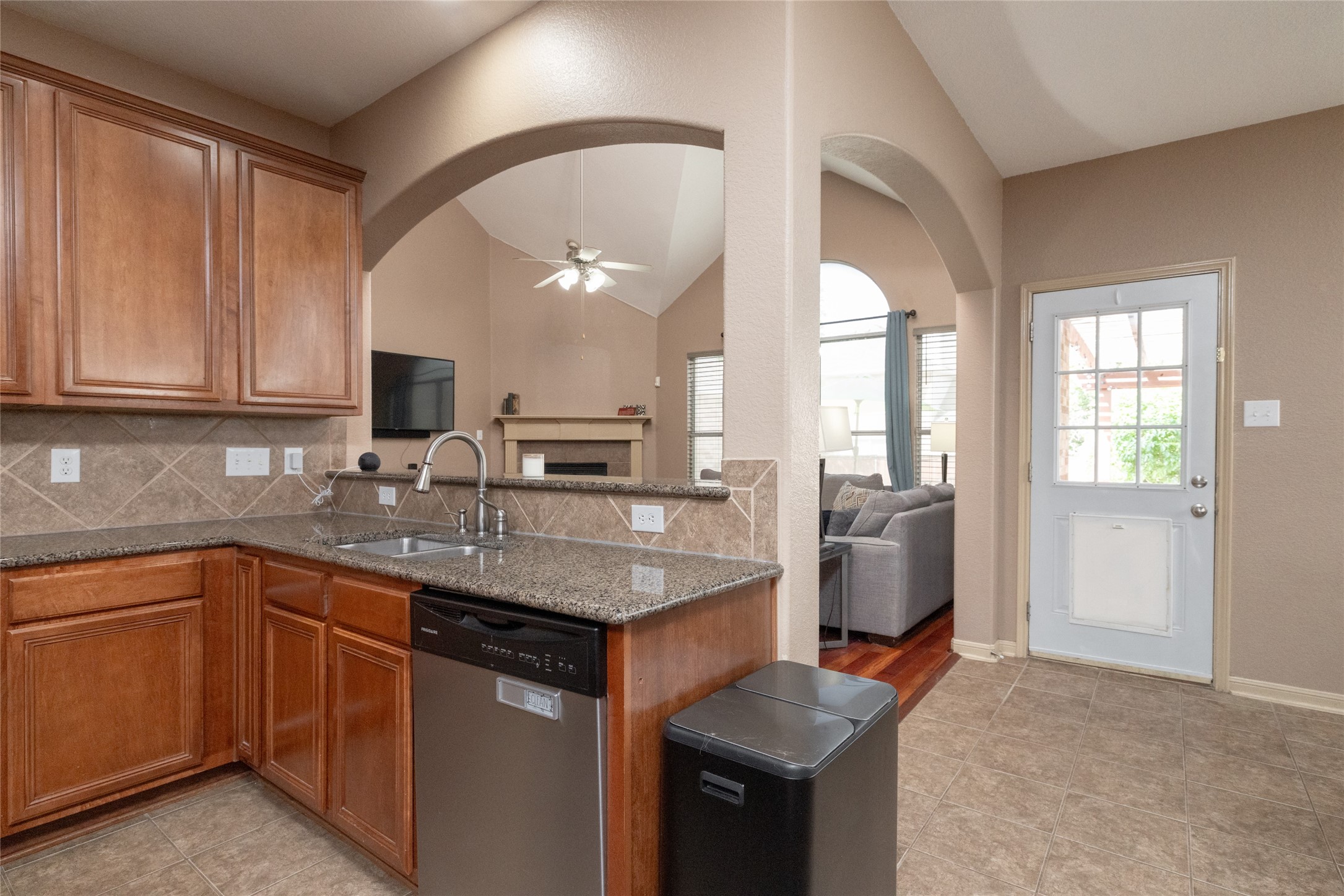 9605 Lacey Lane Fort Worth TX 76244