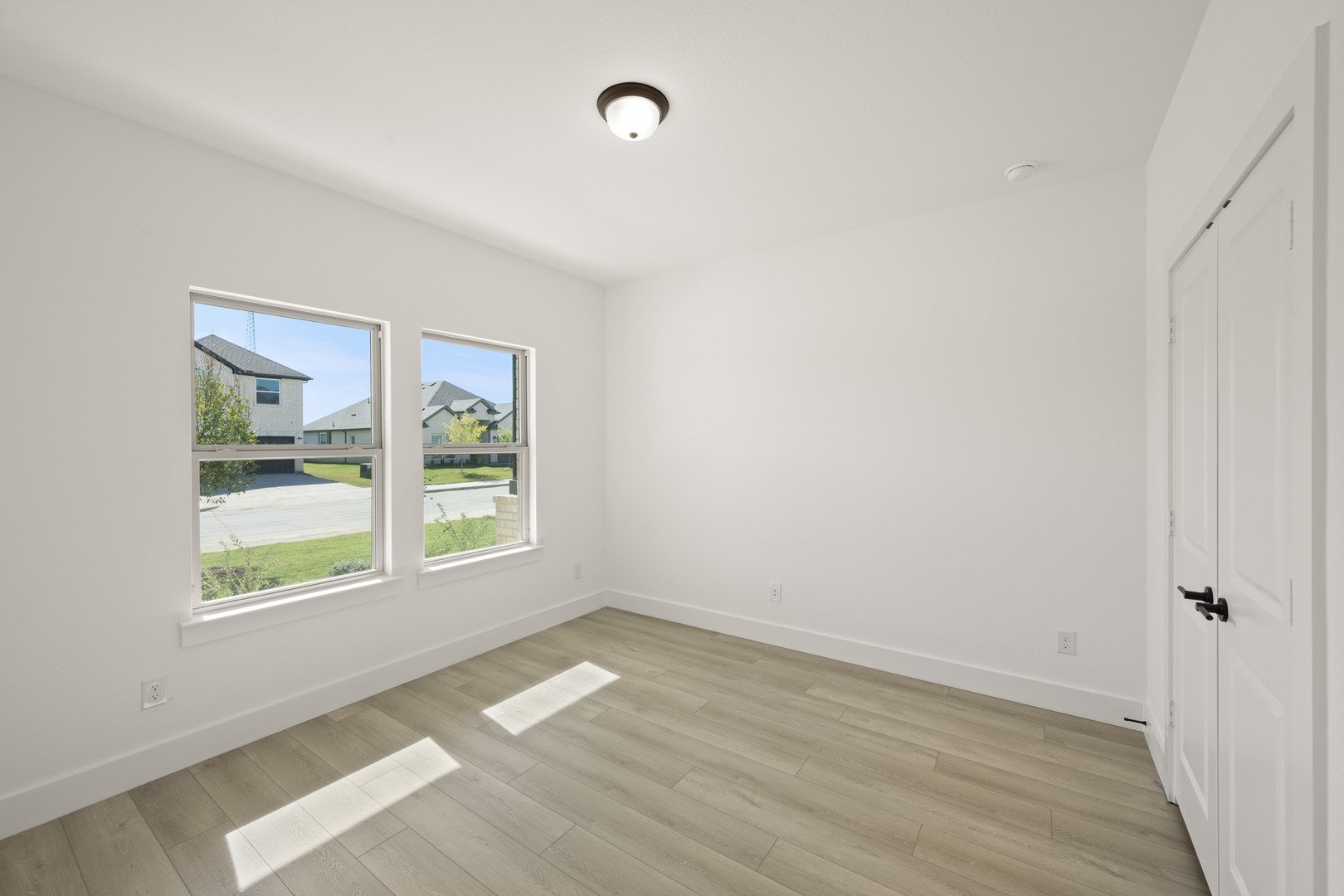 3549 Ironwood Street Midlothian TX 76065