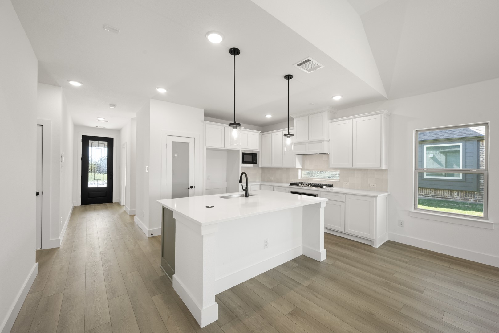 3549 Ironwood Street Midlothian TX 76065