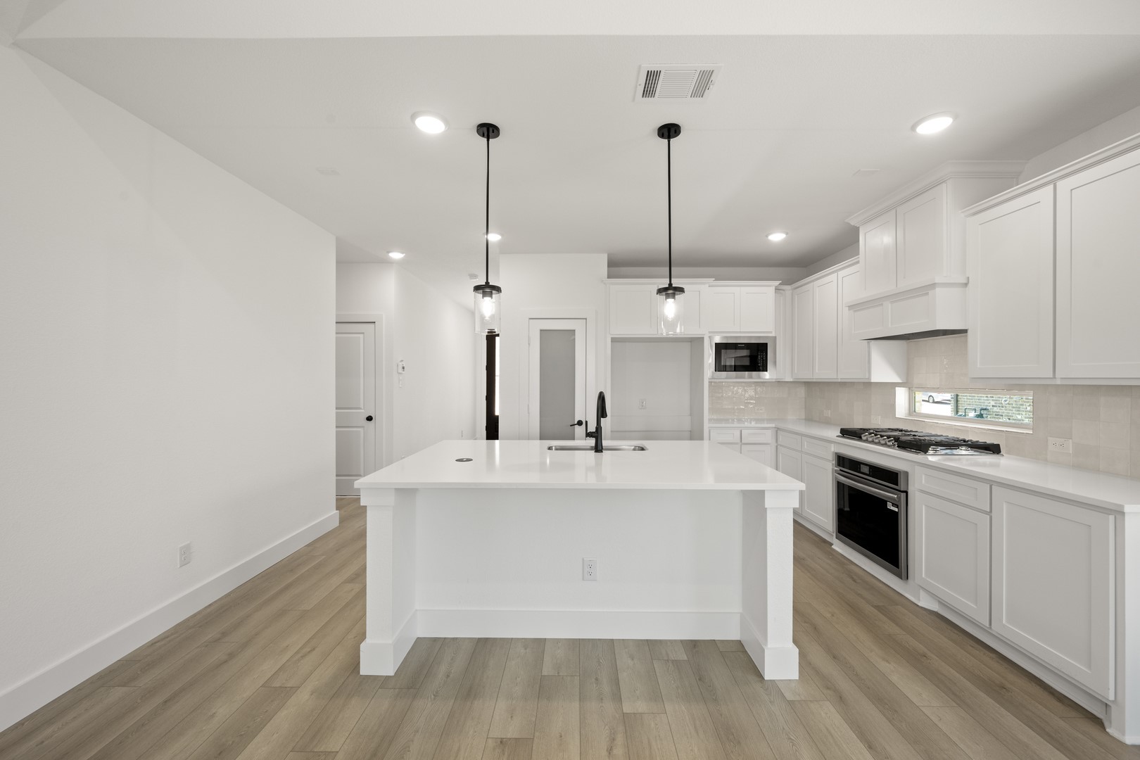 3549 Ironwood Street Midlothian TX 76065