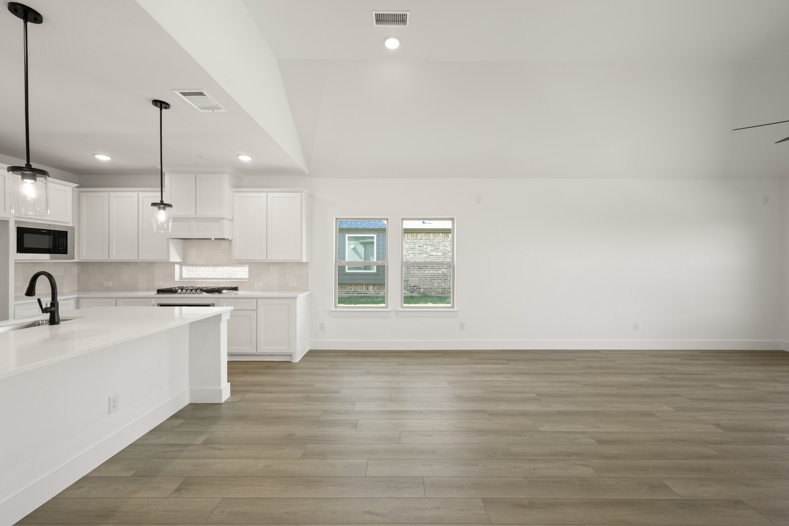 3549 Ironwood Street Midlothian TX 76065
