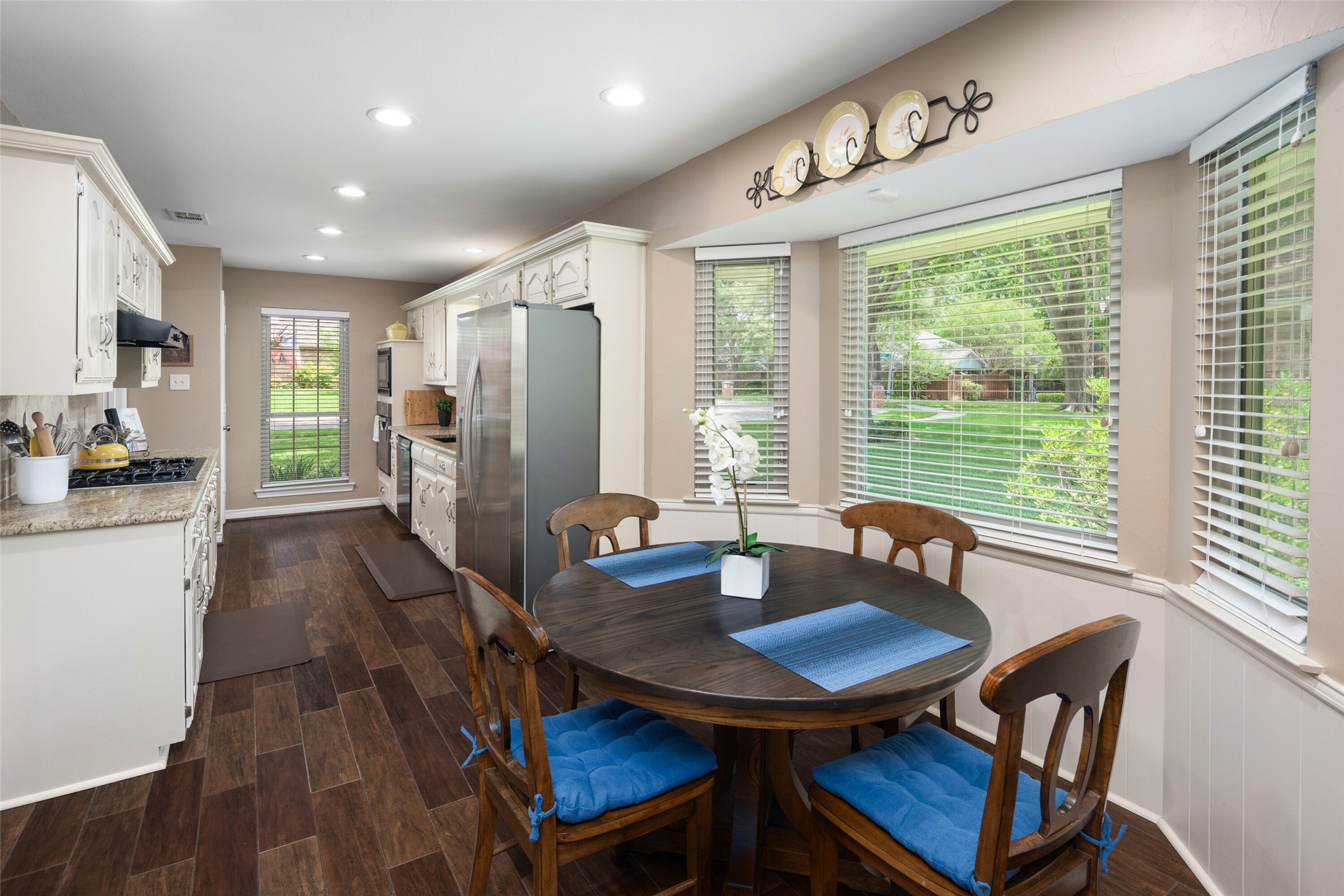 6005 Norfolk Drive Garland TX 75044