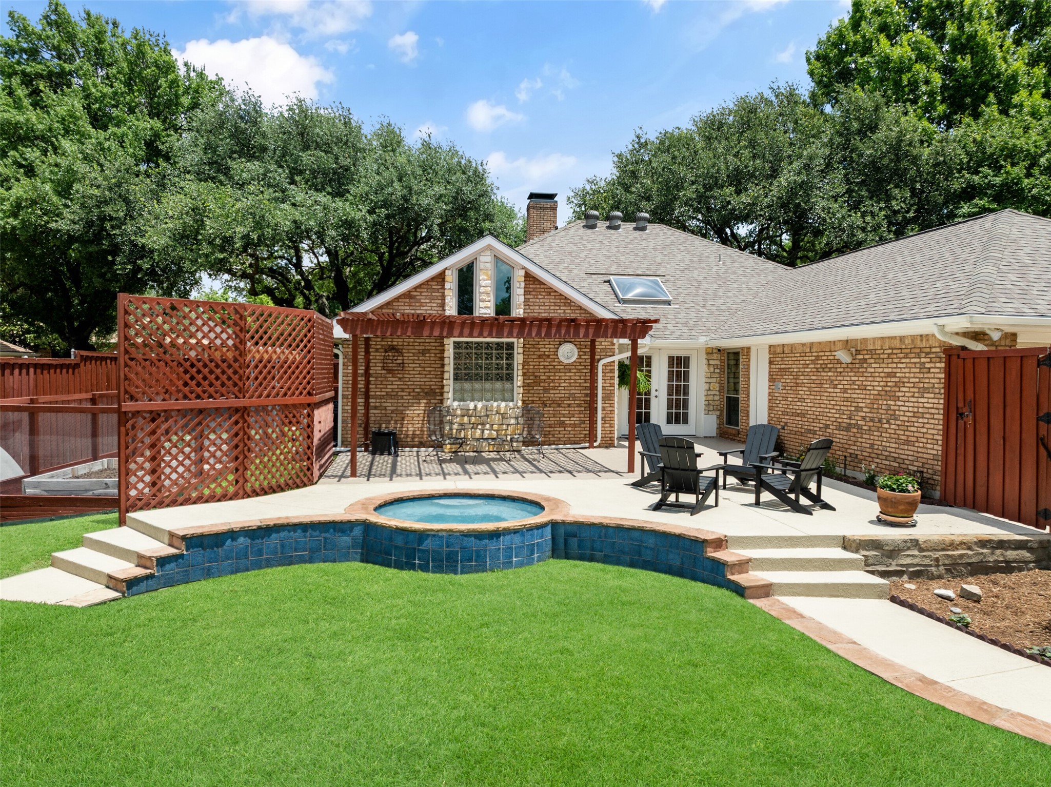 6005 Norfolk Drive Garland TX 75044