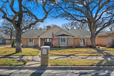 3615 Lake Pontchartrain Drive Arlington TX 76016