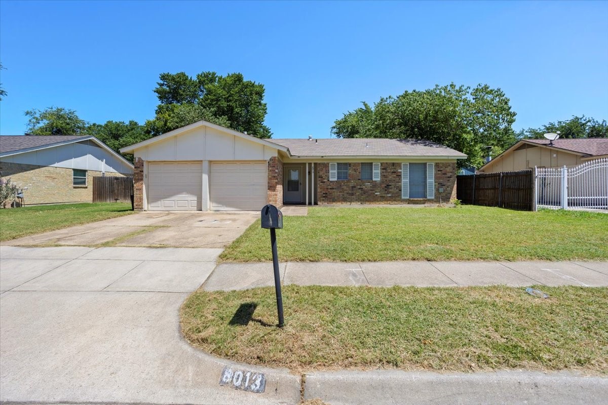 8013 Emerald Hills Way North Richland Hills TX 76180