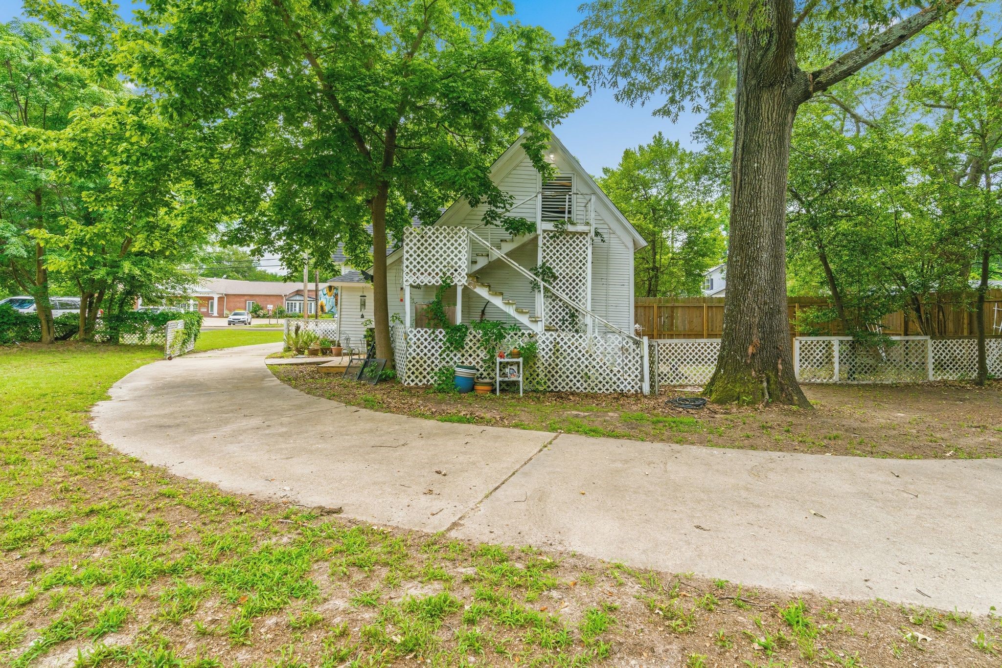 911 N Main Street Winnsboro TX 75494
